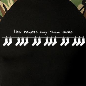 How pianists dry their socks - Camouflage LS